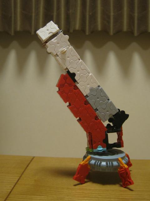 M-Vロケットとロケットランチャー