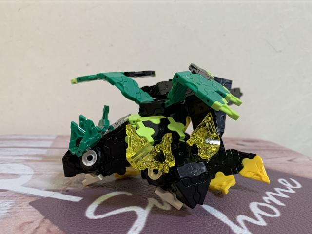 双頭のブラックドラゴン